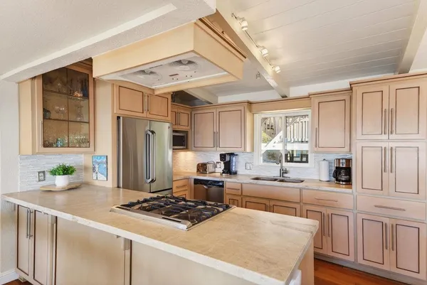 $3,600,000 | 619 Beach Drive, Aptos, CA 95003
