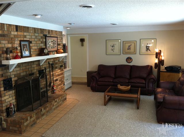 9721 Garman Road Leo, IN 46765 - Photo 7 of 30