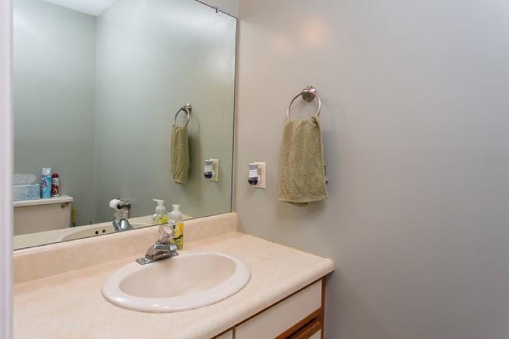 164 Colchester Road, Unit 2 Essex, VT 05452 - Photo 11 of 25 Gallery Image 11