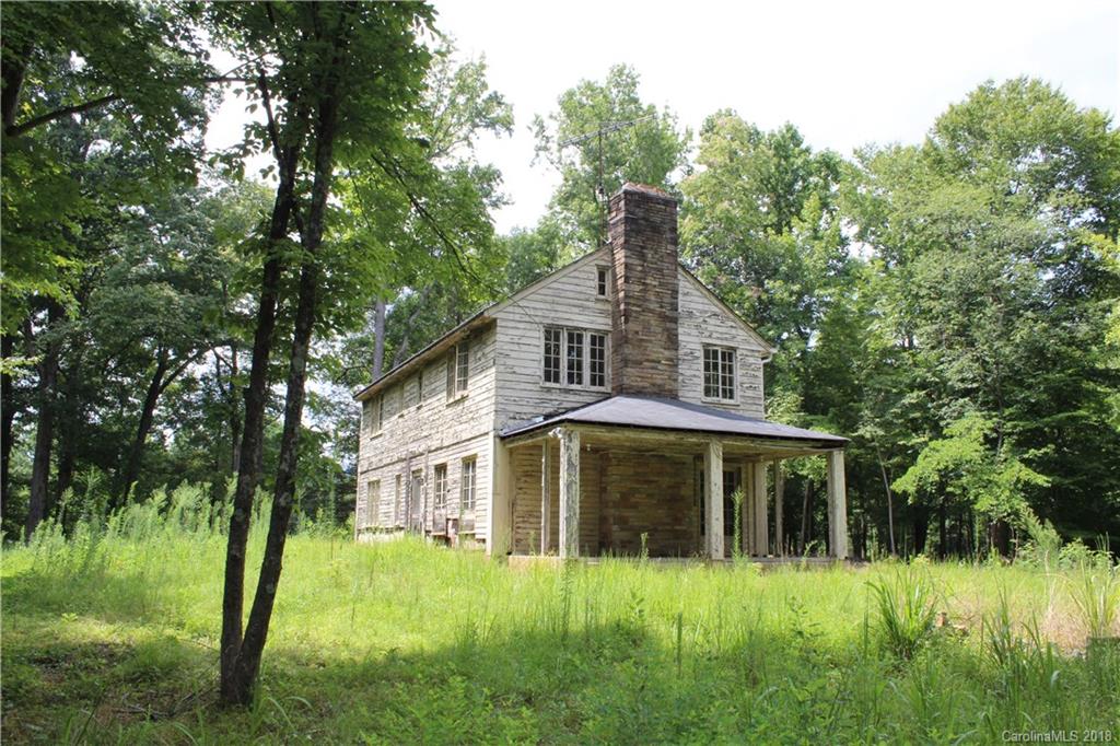 213 Shuford Road Columbus, NC 28722 - Photo 3 of 32 Gallery Image 3