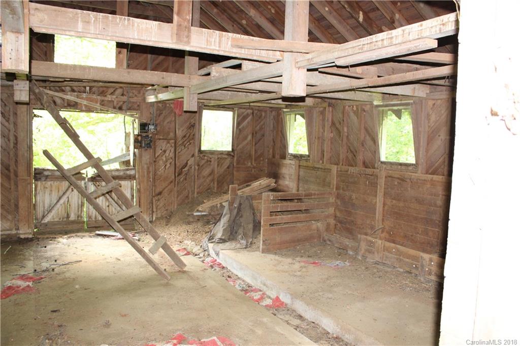 213 Shuford Road Columbus, NC 28722 - Photo 29 of 32 Gallery Image 29