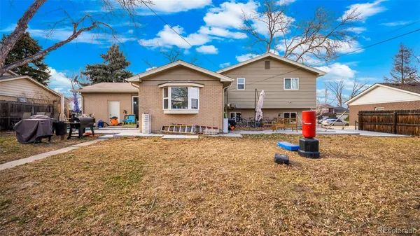 a front view of house with yard