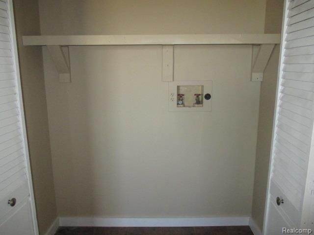 4692 East North County Line Road St. Louis, MI 48880 - Photo 13 of 25 Main Floor Laundry.jpg