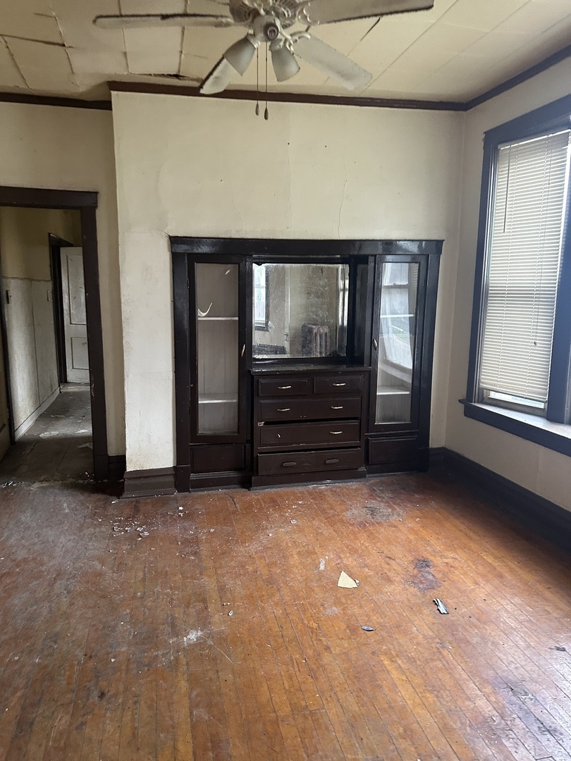 134 West 107th Street Chicago, IL 60628 - Photo 2 of 11