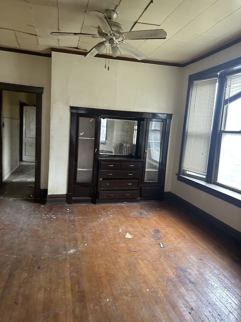 134 West 107th Street Chicago, IL 60628 - Photo 4 of 11