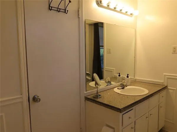 $2,500 | 651 Mincey Woods Court, Stone Mountain, GA 30087