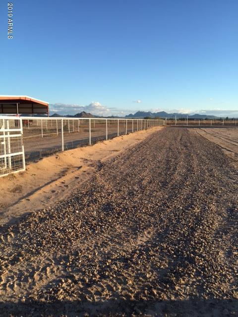 28350 South Barrett Road Eloy, AZ 85131 - Photo 2 of 27 driveway pic_LAND_Barrett Rd (P)
