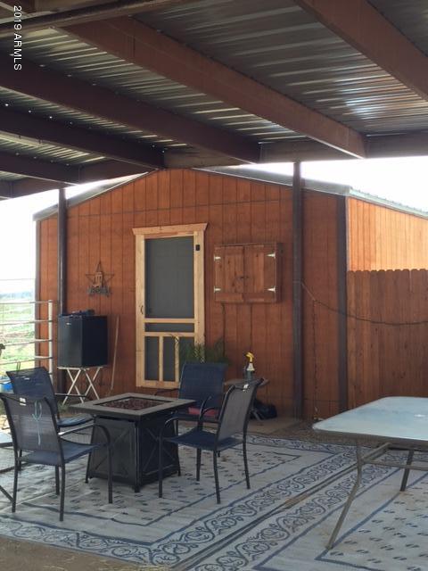 28350 South Barrett Road Eloy, AZ 85131 - Photo 6 of 27 shed_office pic_LAND_Barrett Rd (P)