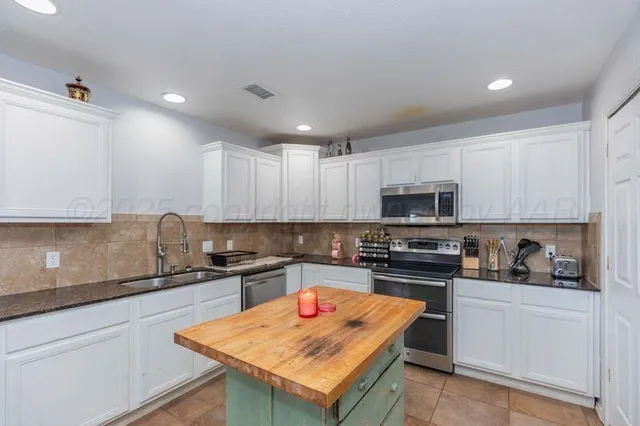 $260,000 | 8308 Vail Drive, Amarillo, TX 79118