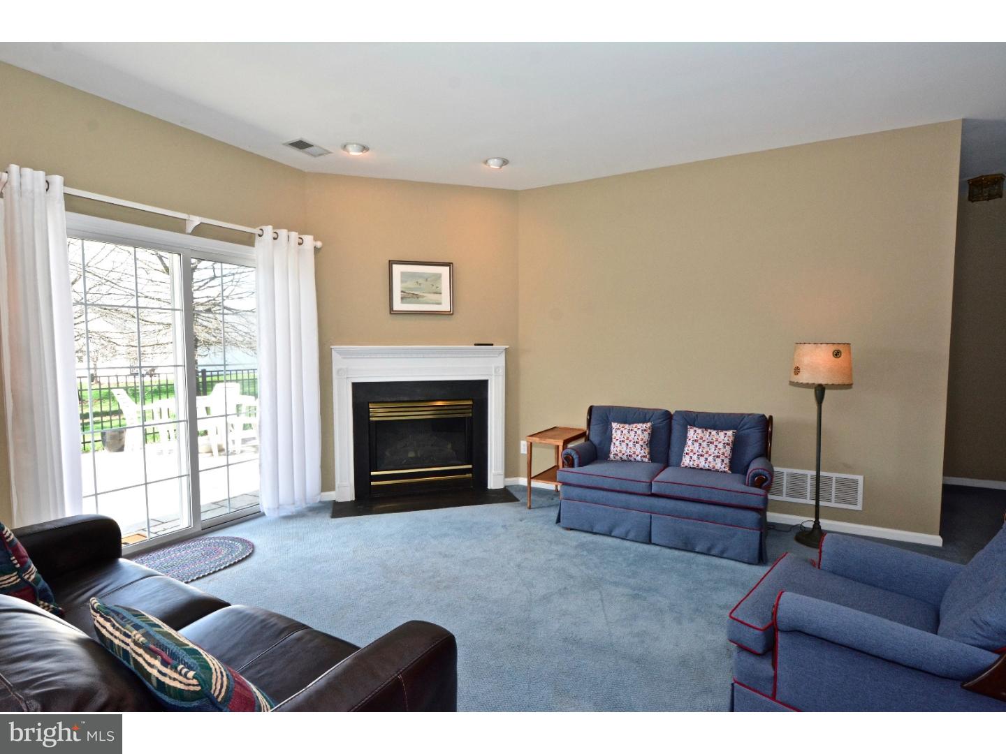 44 Foster Road Pennington, NJ 08534 - Photo 4 of 25 Gallery Image 4