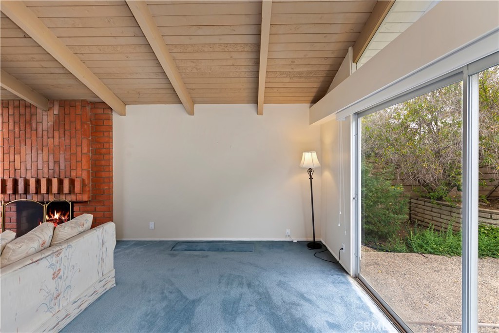 10 Mann Street Irvine, CA 92612 - Photo 11 of 66