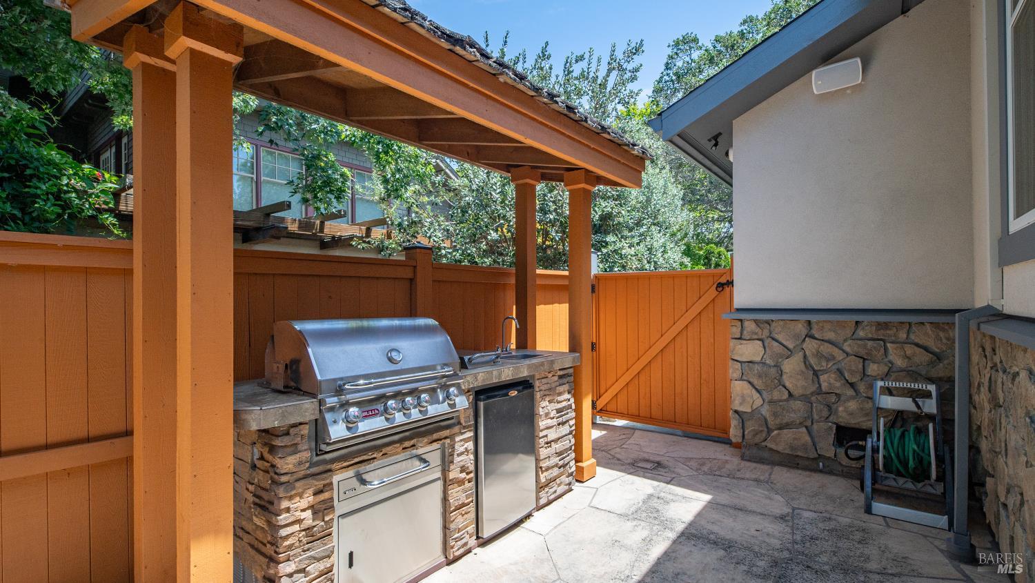 21 Eye Street San Rafael, CA 94901 - Photo 70 of 92