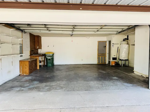 a view of a storage & utility room