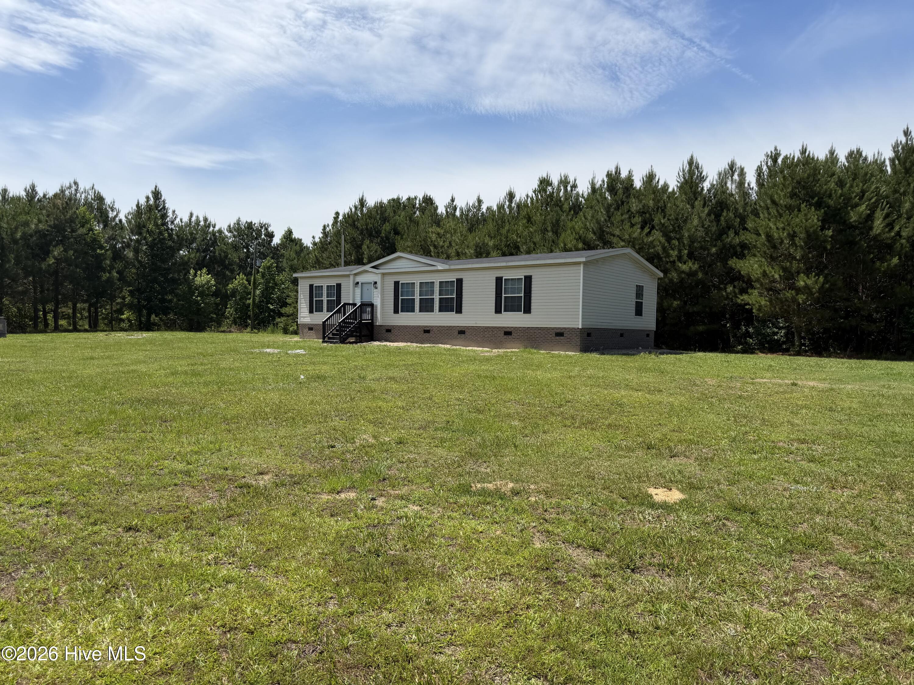 194 Barbee Road Richlands, NC 28574 - Photo 6 of 20