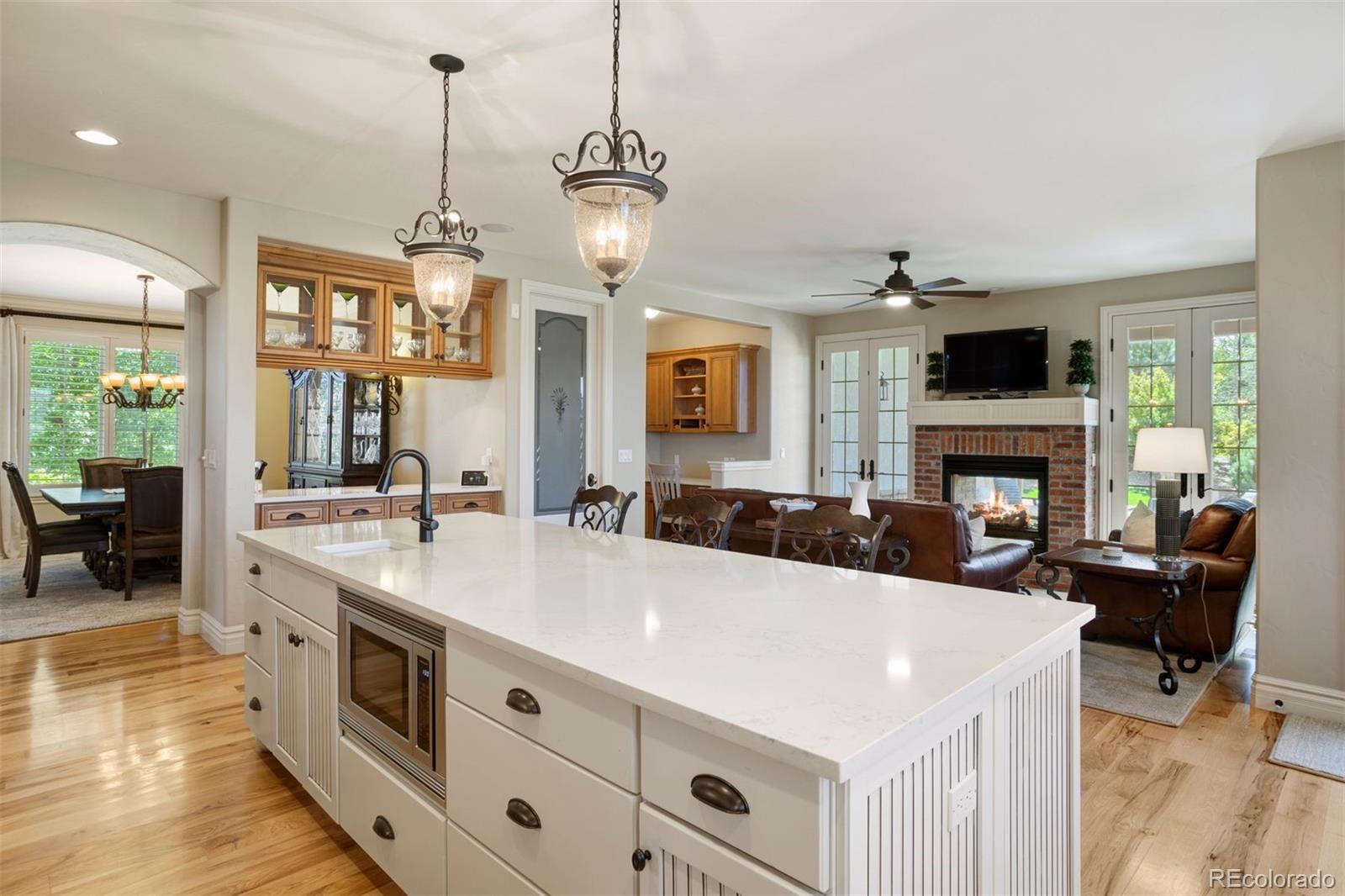 8519 High Ridge Court Castle Pines, CO 80108 - Photo 8 of 38 Gallery Image 8