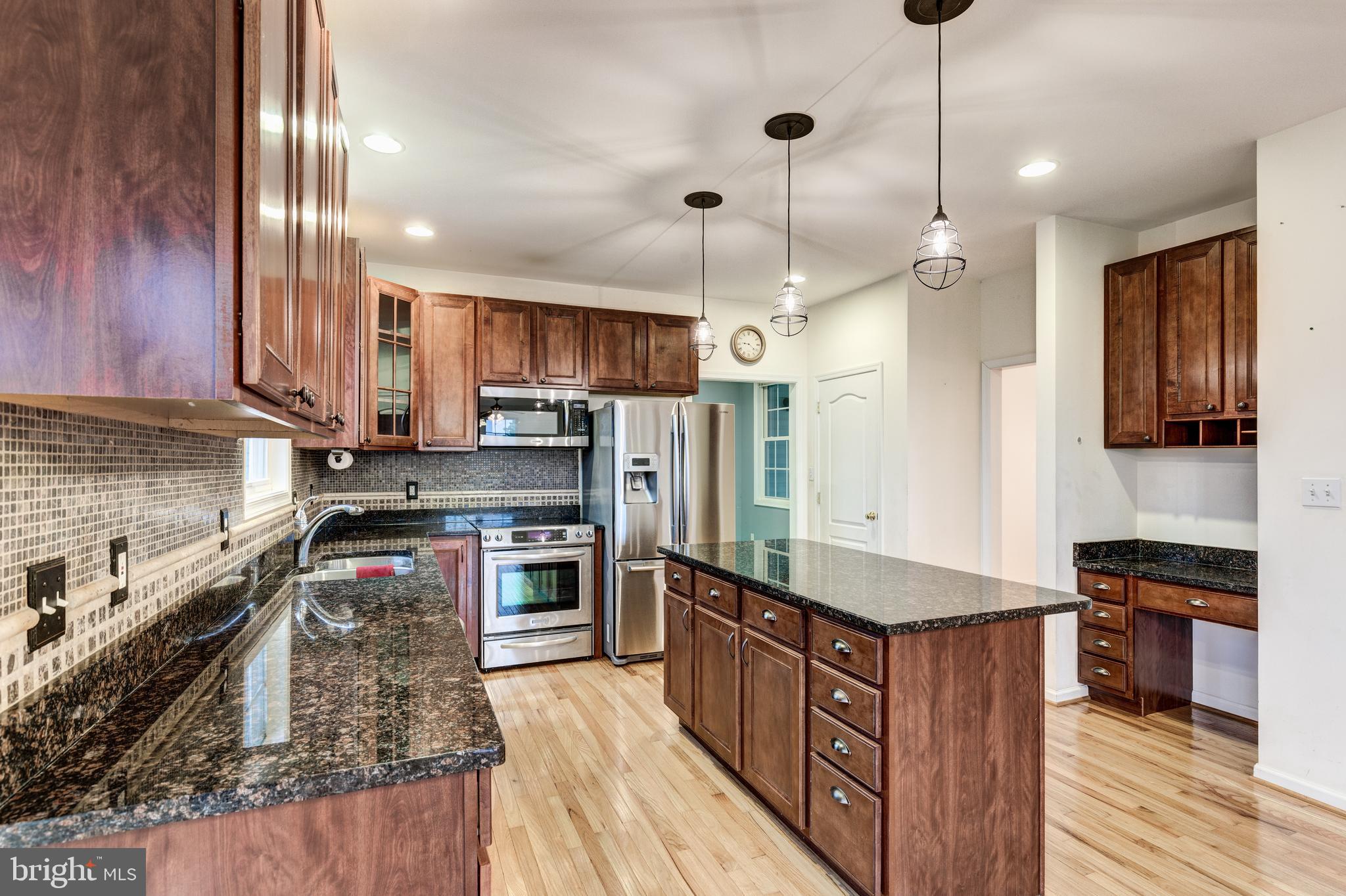 4491 Bark Hill Road Union Bridge, MD 21791 - Photo 10 of 54 granite counters