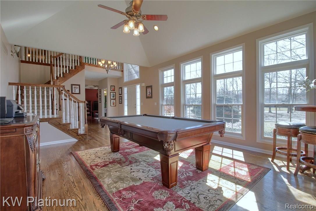 23633 Hagen Road Macomb, MI 48042 - Photo 8 of 53 Living_Room_2nd_View.jpg
