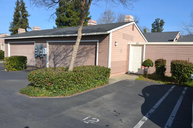 $315,000 | 1200 Lakewood Avenue, Unit 12, Modesto, CA 95355