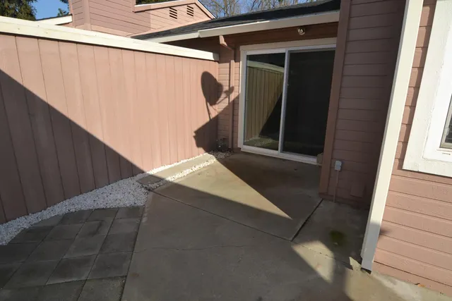 $315,000 | 1200 Lakewood Avenue, Unit 12, Modesto, CA 95355