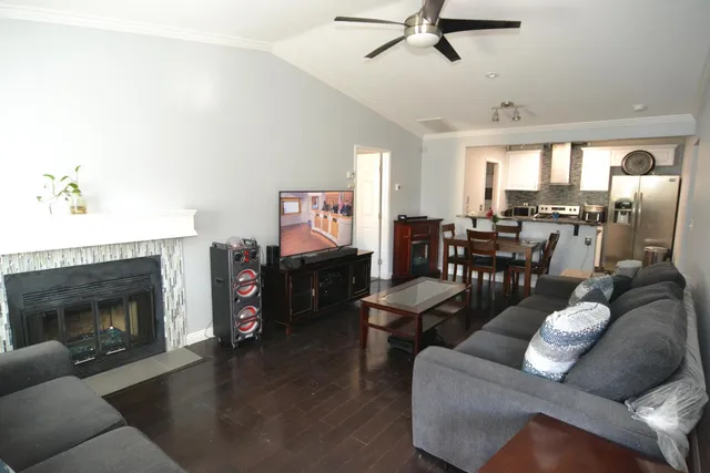 $315,000 | 1200 Lakewood Avenue, Unit 12, Modesto, CA 95355