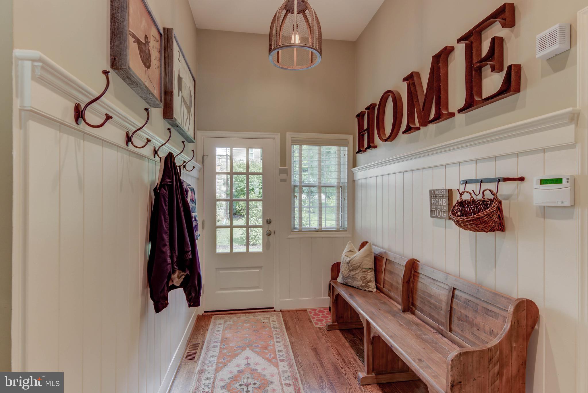 26 Briar Road Wayne, PA 19087 - Photo 14 of 31 Mud room with door to driveway