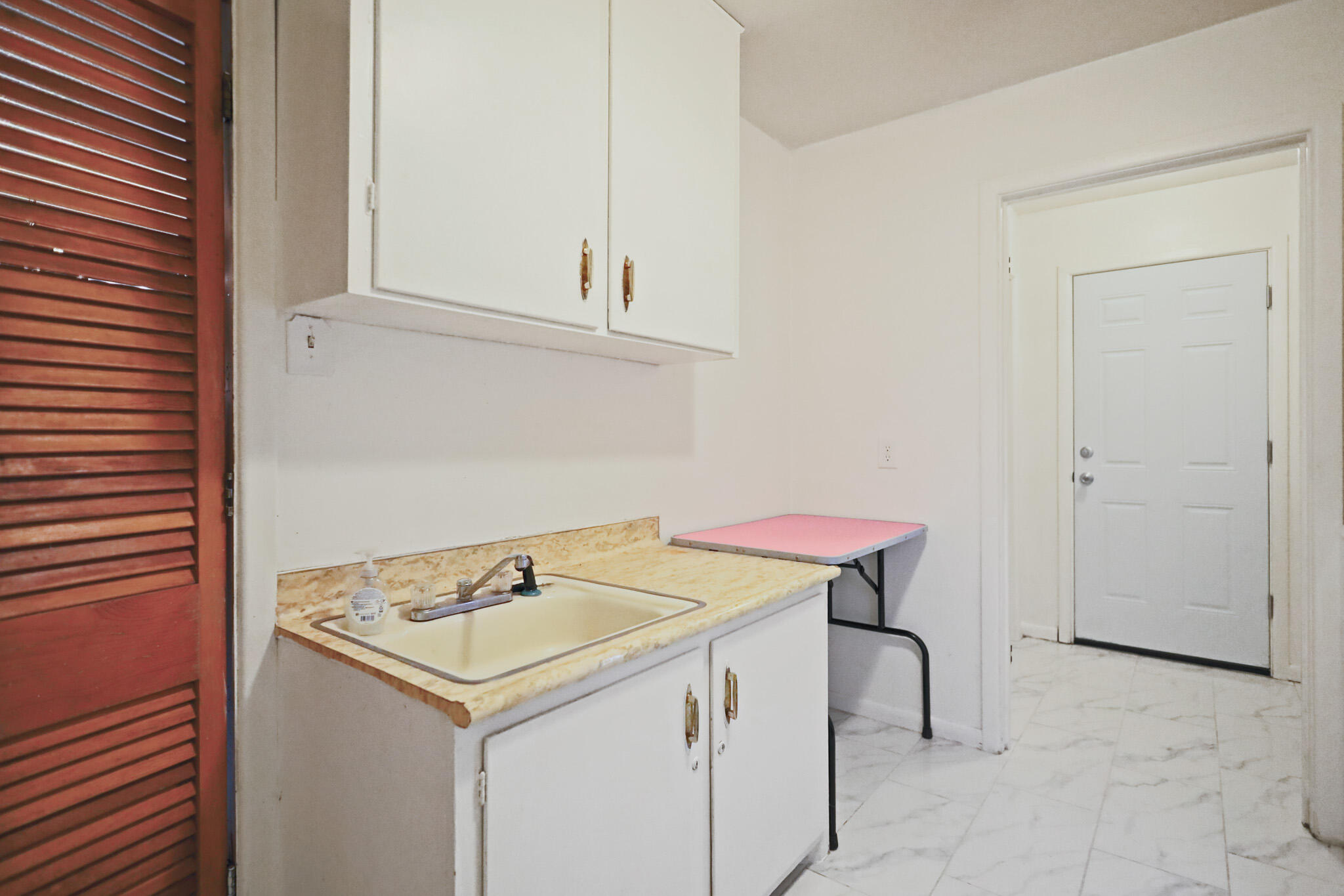 5209 17th Street Lubbock, TX 79416 - Photo 28 of 40 IMG_3171