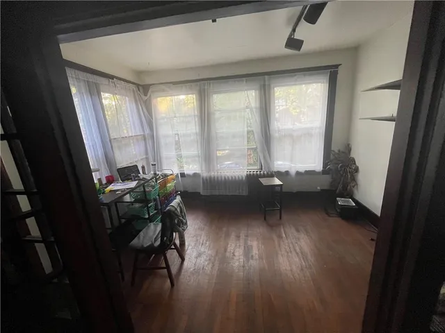 $1,200 | 573 East End Avenue, Pittsburgh, PA 15221