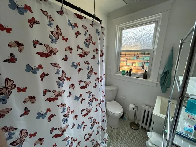 $1,200 | 573 East End Avenue, Pittsburgh, PA 15221