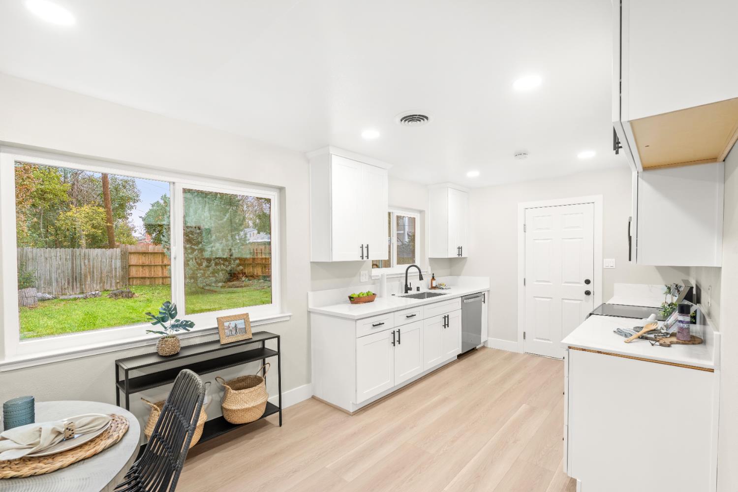 5610 Millburn Street Carmichael, CA 95608 - Photo 16 of 54