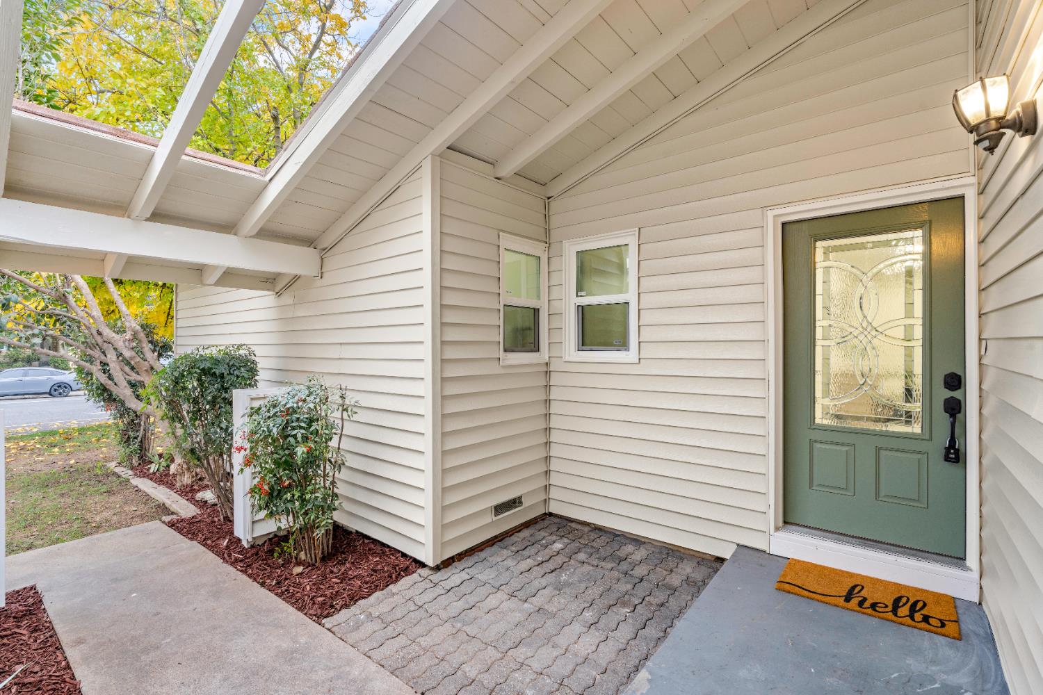 5610 Millburn Street Carmichael, CA 95608 - Photo 7 of 54