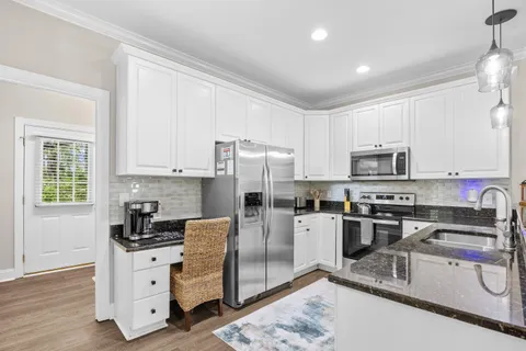 $629,900 | 554 Hammock Avenue, Murrells Inlet, SC 29576