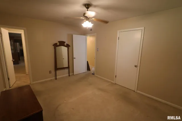 $134,900 | 906 Valley Drive, Carterville, IL 62918