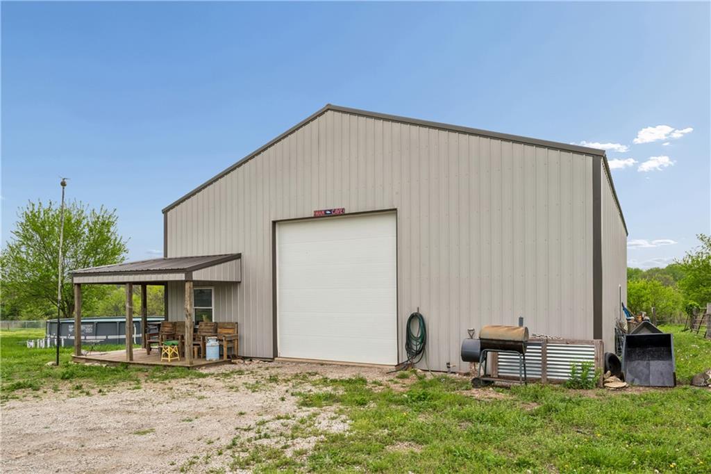 4370 Lee Road Mound City, KS 66056 - Photo 23 of 60