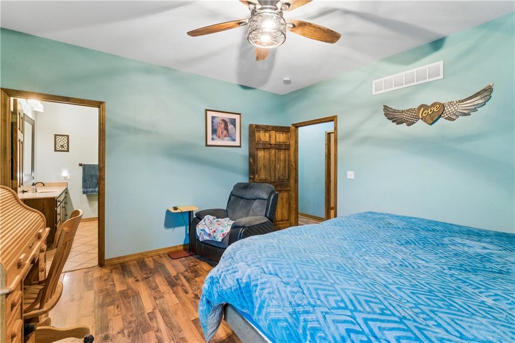 4370 Lee Road Mound City, KS 66056 - Photo 44 of 60