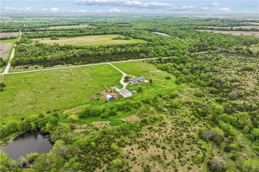 4370 Lee Road Mound City, KS 66056 - Photo 52 of 60
