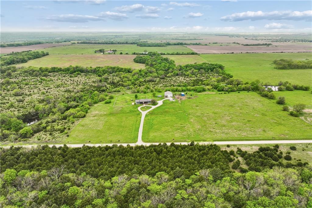 4370 Lee Road Mound City, KS 66056 - Photo 55 of 60