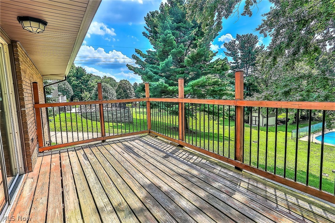 2116 Portage Line Road Mogadore, OH 44260 - Photo 4 of 35 *DECK OFF OF THE EAT IN DINING IS GREAT FOR ENTERTAINING ~