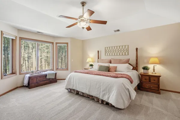 $995,000 | 1105 114th Street West, Inver Grove Heights, MN 55077