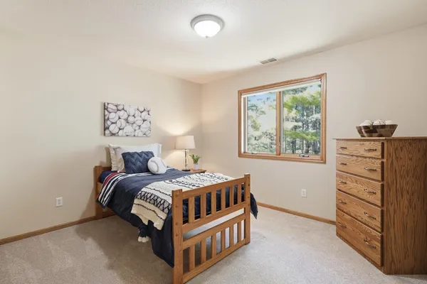 $995,000 | 1105 114th Street West, Inver Grove Heights, MN 55077