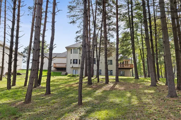 $995,000 | 1105 114th Street West, Inver Grove Heights, MN 55077