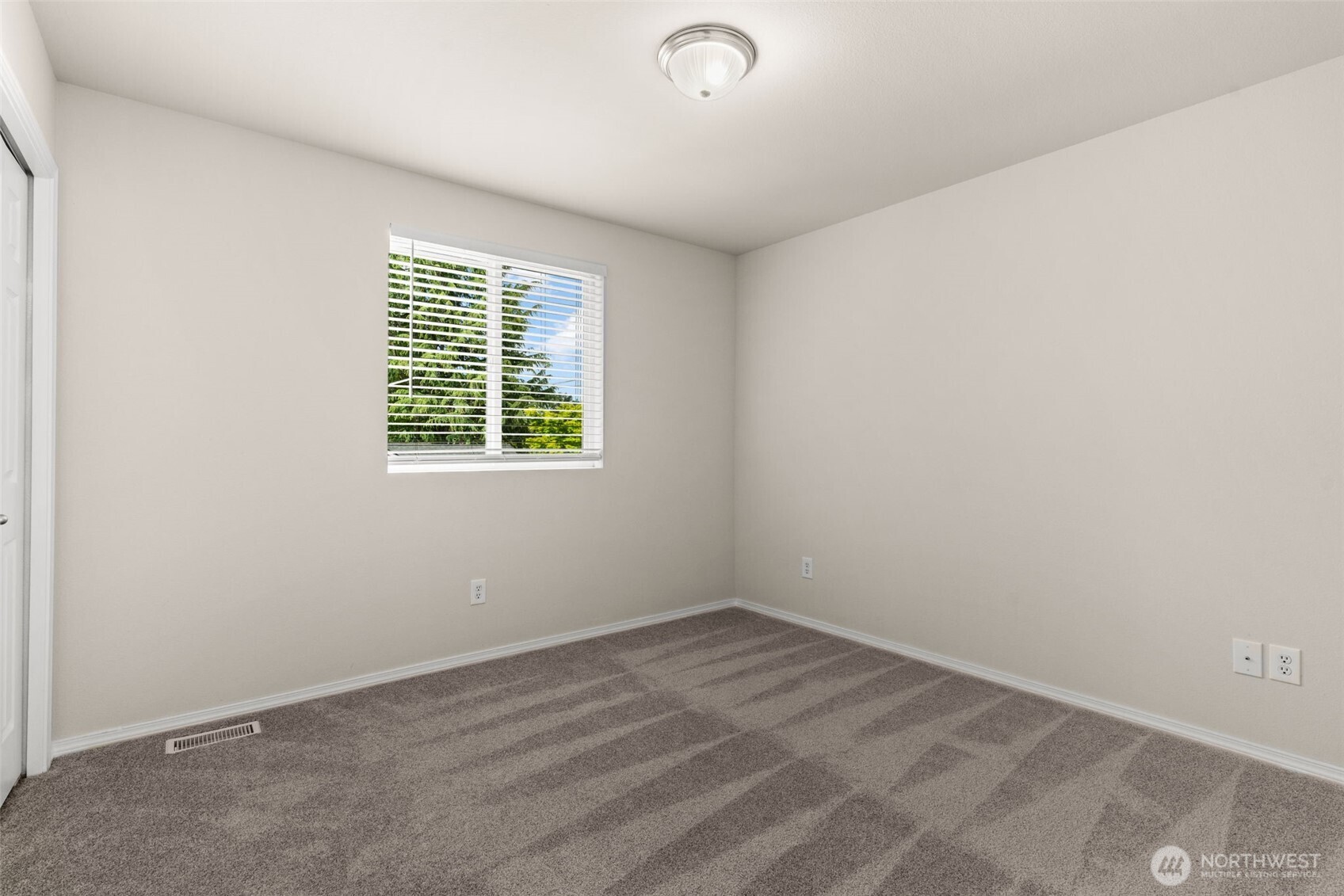 511 Harrison Street Sumner, WA 98390 - Photo 28 of 40 Gallery Image 28