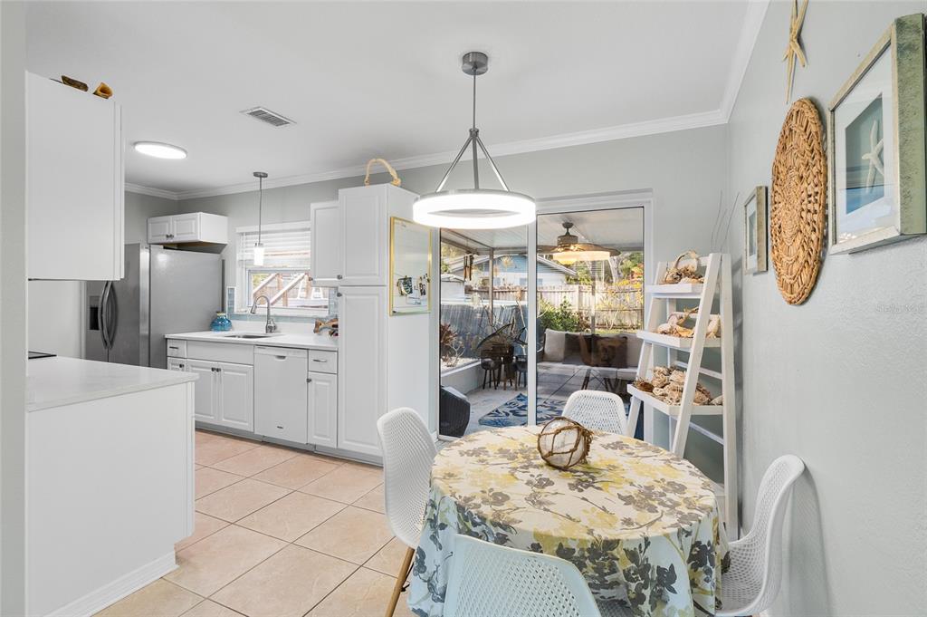 9717 54th Avenue North St. Petersburg, FL 33708 - Photo 17 of 42