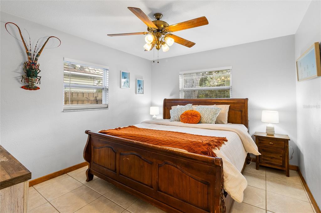 9717 54th Avenue North St. Petersburg, FL 33708 - Photo 18 of 42