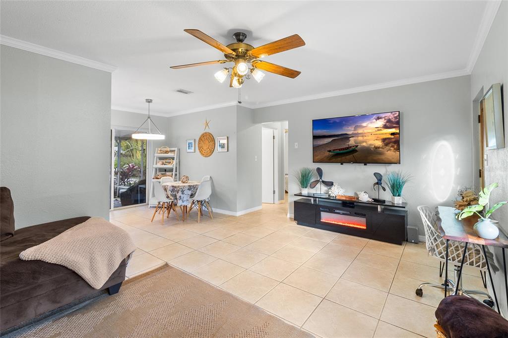 9717 54th Avenue North St. Petersburg, FL 33708 - Photo 10 of 42