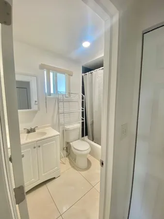 $3,200 | 12 Andros Road, Key Largo, FL 33037