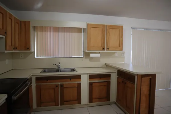 $3,200 | 12 Andros Road, Key Largo, FL 33037