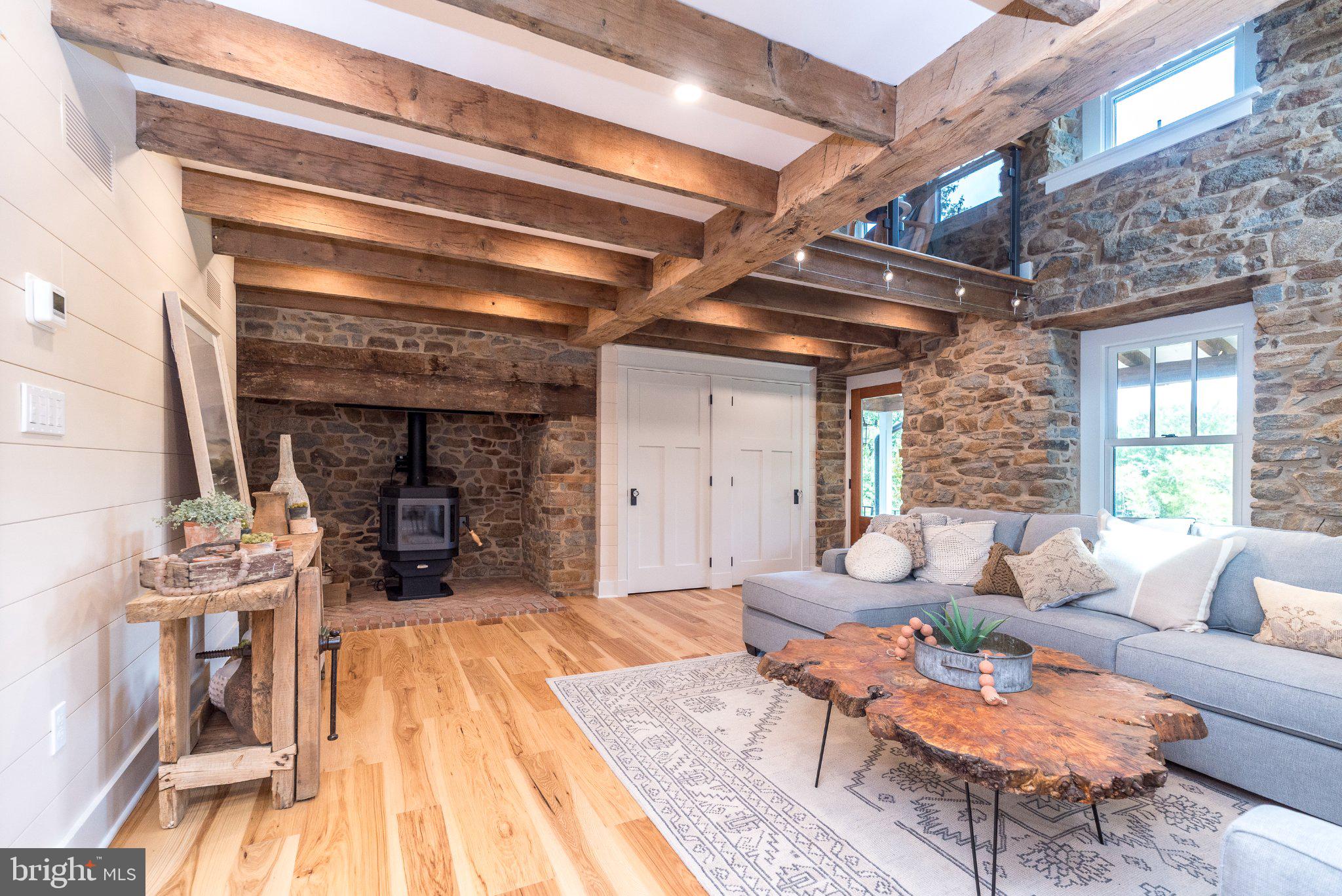 389 Reservoir Road Quakertown, PA 18951 - Photo 8 of 74 Soaring Great Room with Rustic Elegance