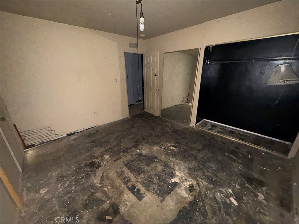 1810 Rivera Street Riverside, CA 92501 - Photo 17 of 34