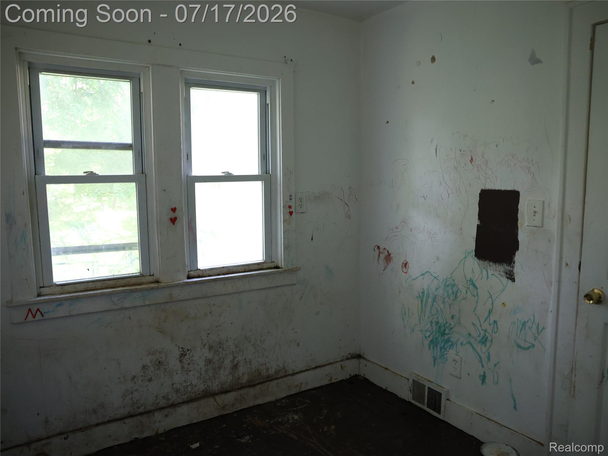 25920 Colgate Street Inkster, MI 48141 - Photo 14 of 27 8O7A8525.JPG