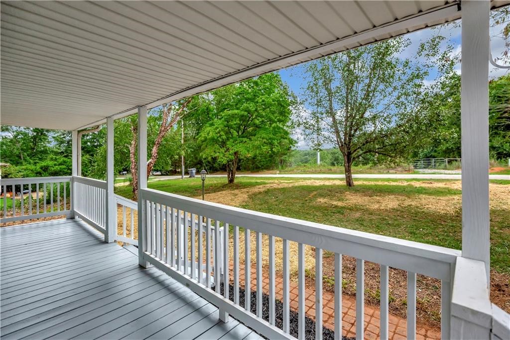 1014 Quail Ridge Road Anderson, SC 29625 - Photo 3 of 30